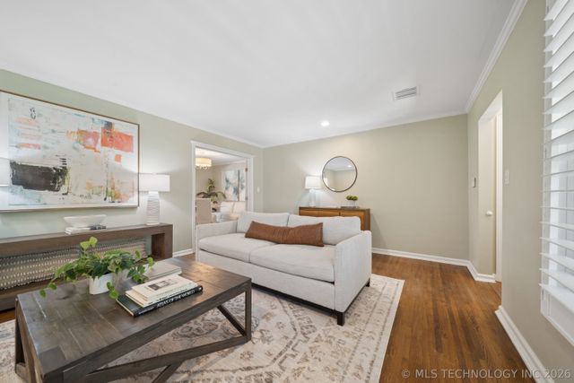1909 E 35th Place, Tulsa, OK 74105
