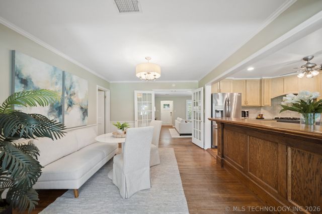 1909 E 35th Place, Tulsa, OK 74105