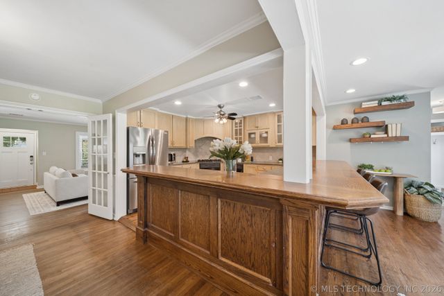 1909 E 35th Place, Tulsa, OK 74105
