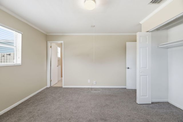 625 Riverside Drive, Palm Beach Gardens, FL 33410