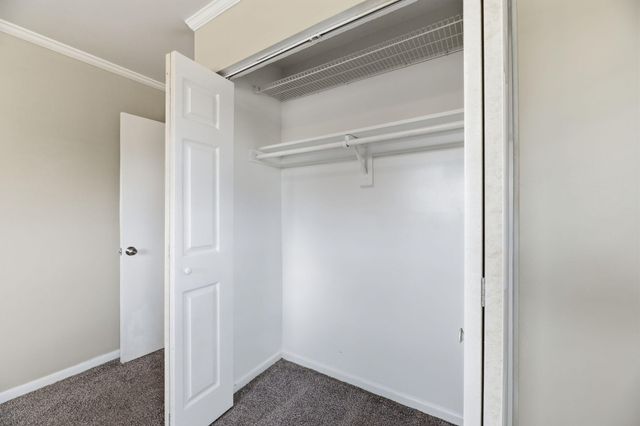 625 Riverside Drive, Palm Beach Gardens, FL 33410