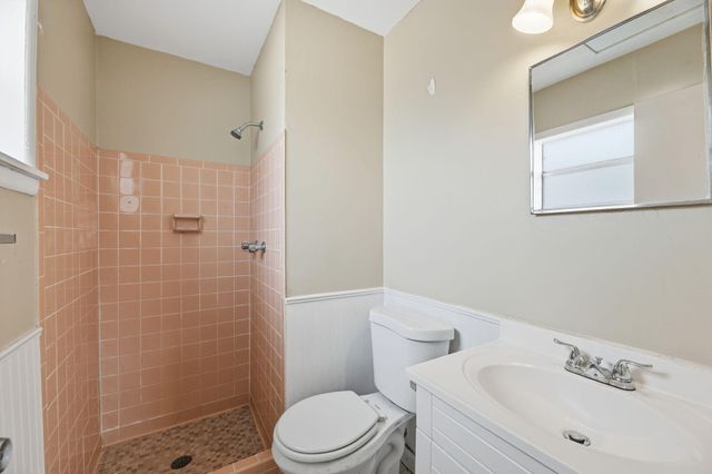 625 Riverside Drive, Palm Beach Gardens, FL 33410