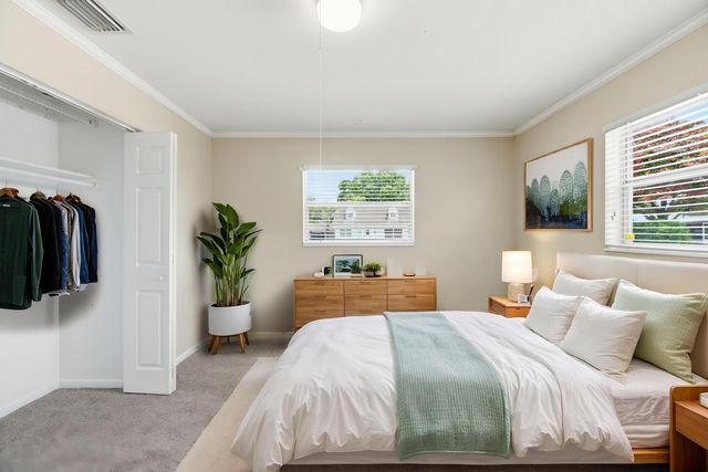 625 Riverside Drive, Palm Beach Gardens, FL 33410