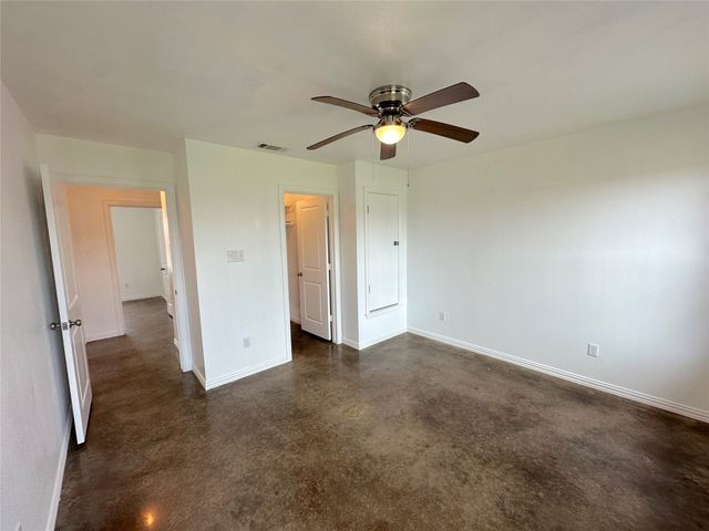 108 W Adams Street, Itasca, TX 76055