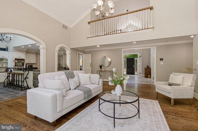 13822 LAKESIDE DR, Clarksville, MD 21029