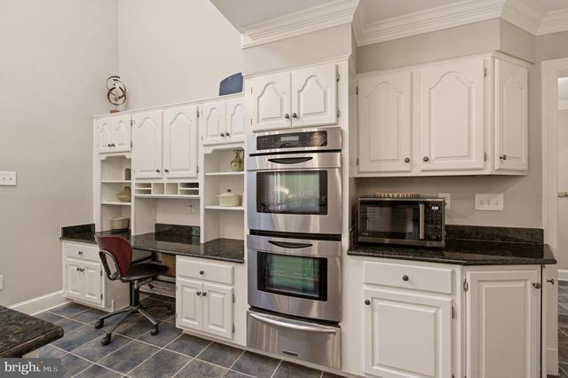 13822 LAKESIDE DR, Clarksville, MD 21029