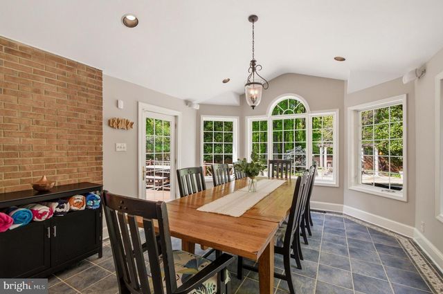 13822 LAKESIDE DR, Clarksville, MD 21029