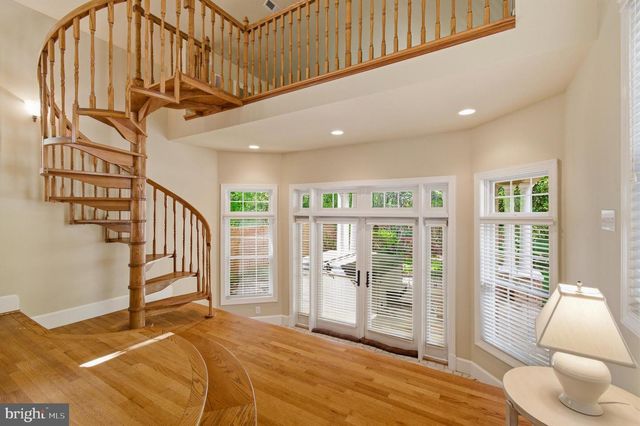 13822 LAKESIDE DR, Clarksville, MD 21029