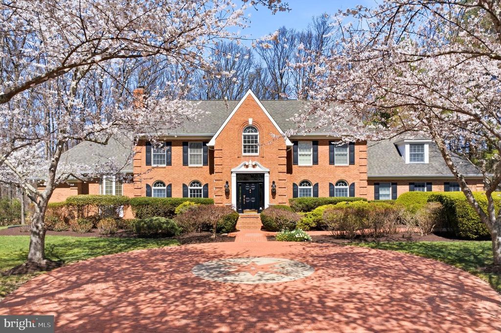 13822 LAKESIDE DR, Clarksville, MD 21029