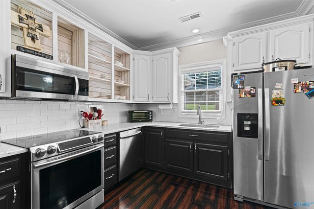 907 Bellemeade Street SW, Hartselle, AL 35640