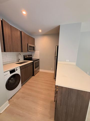 1273 NE 38th Street 3, Oakland Park, FL 33334