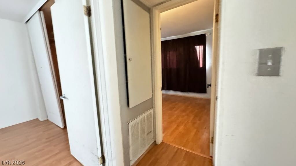 Image 11 of property listing at 3811 daisy 35, Las Vegas, NV 89119