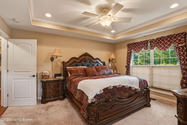 166 Grand Central Dr, Simpsonville, KY 40067