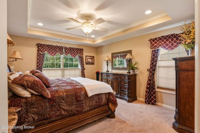 166 Grand Central Dr, Simpsonville, KY 40067