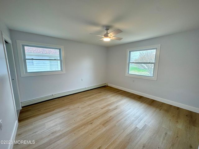 339 Curacao Street, Toms River, NJ 08757