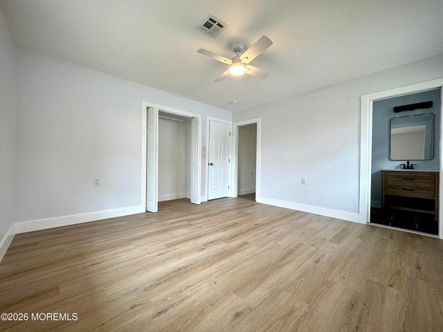 339 Curacao Street, Toms River, NJ 08757