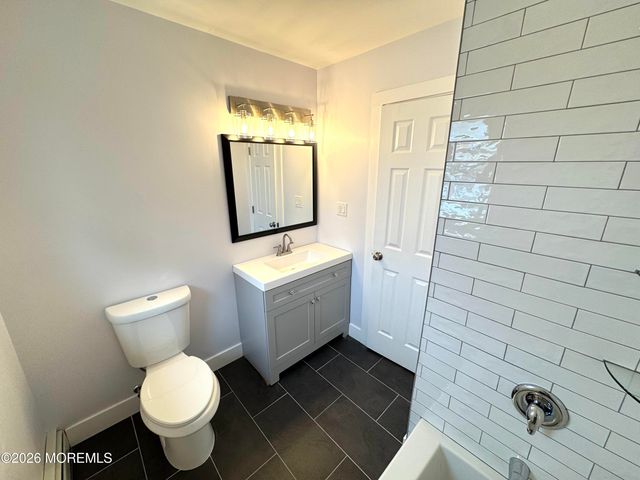 339 Curacao Street, Toms River, NJ 08757