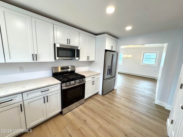 339 Curacao Street, Toms River, NJ 08757