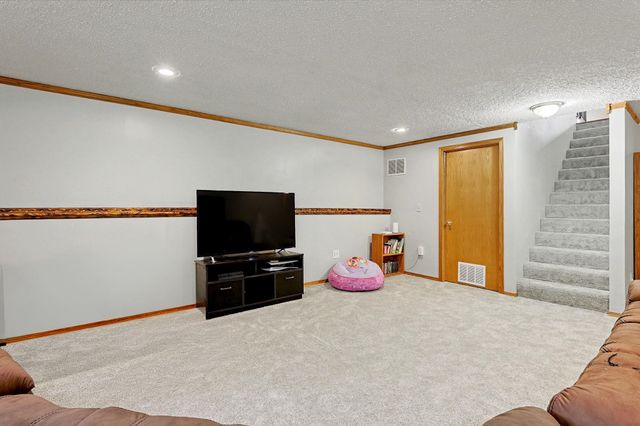 11505 W Lotus St, Wichita, KS 67209