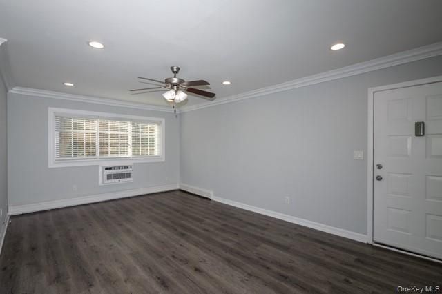 552 New Highway 2-1C, Hauppauge, NY 11788