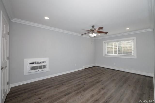552 New Highway 2-1C, Hauppauge, NY 11788