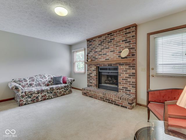 6407 Friendship Circle 15, Indianapolis, IN 46268