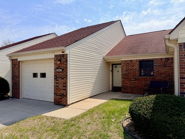 6407 Friendship Circle 15, Indianapolis, IN 46268