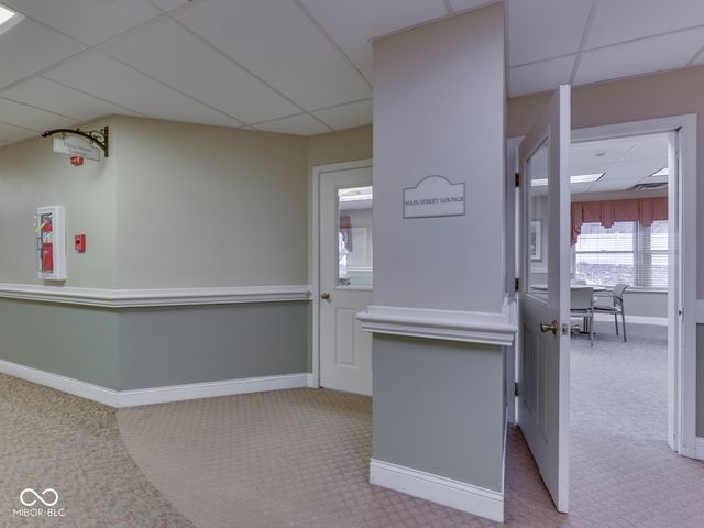 6407 Friendship Circle 15, Indianapolis, IN 46268