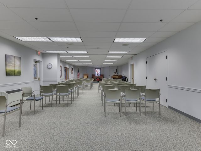 6407 Friendship Circle 15, Indianapolis, IN 46268