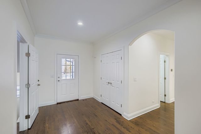 1161 Gavin Court, Lake Forest, IL 60045