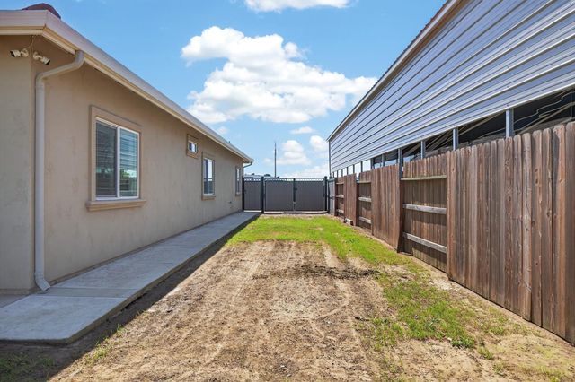 14431 Mira Vista Ln, Lockeford, CA 95237