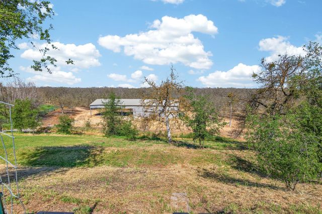 14431 Mira Vista Ln, Lockeford, CA 95237