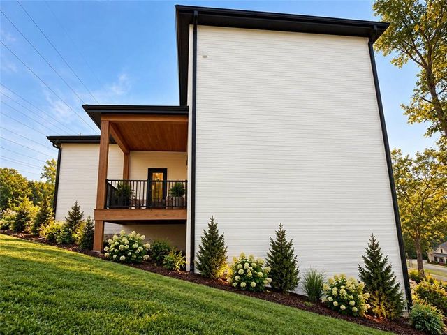 2007 Dallas Highway, Marietta, GA 30064