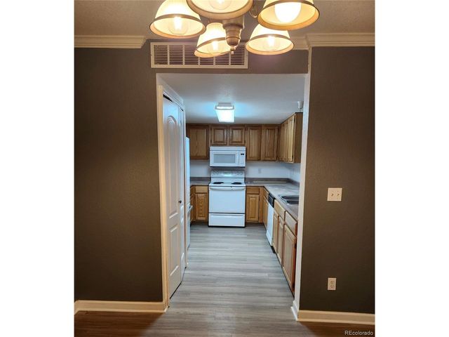 12208 W Dorado Pl 11-201, Littleton, CO 80127