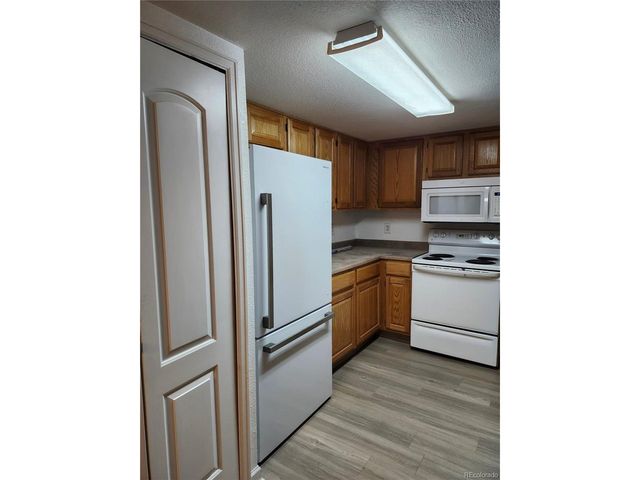12208 W Dorado Pl 11-201, Littleton, CO 80127