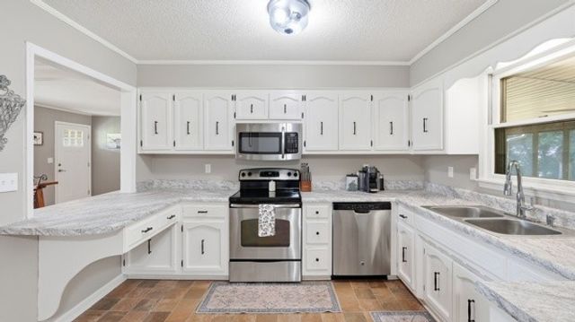 101 Royal Oak Dr, Winchester, TN 37398