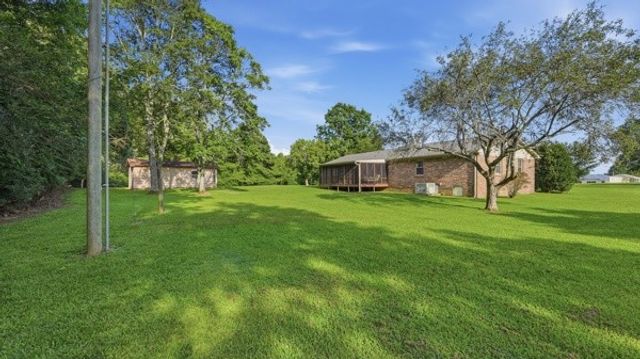 101 Royal Oak Dr, Winchester, TN 37398