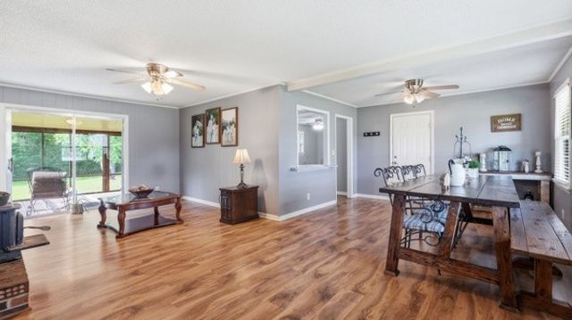 101 Royal Oak Dr, Winchester, TN 37398
