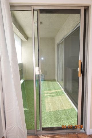 608 N Taylor 313, Montebello, CA 90640