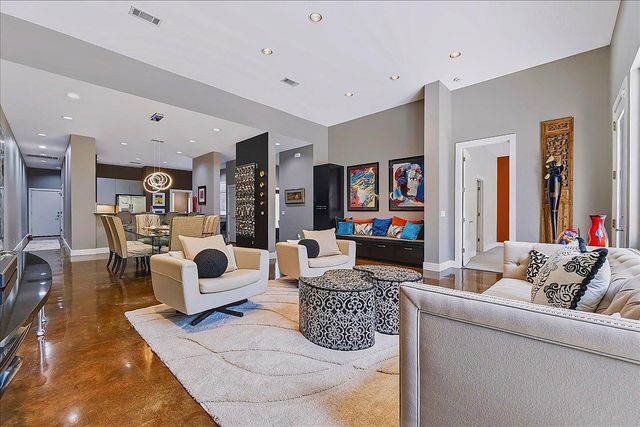 408 SAILMASTER ST B, Lakeway, TX 78734
