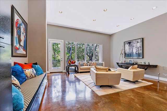 408 SAILMASTER ST B, Lakeway, TX 78734