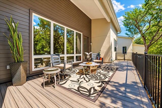 408 SAILMASTER ST B, Lakeway, TX 78734