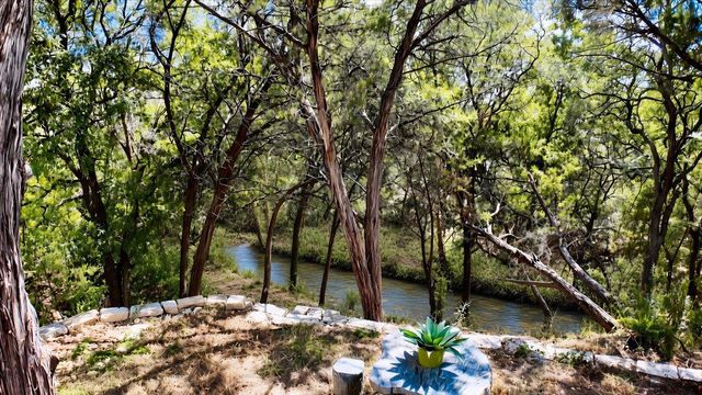 408 SAILMASTER ST B, Lakeway, TX 78734