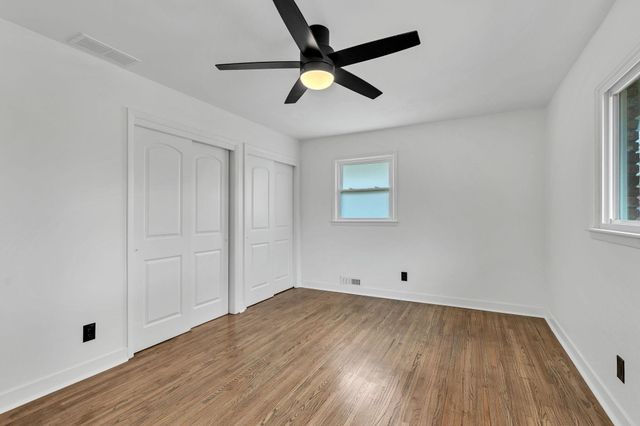 4762 N Krueger, Bel Aire, KS 67220