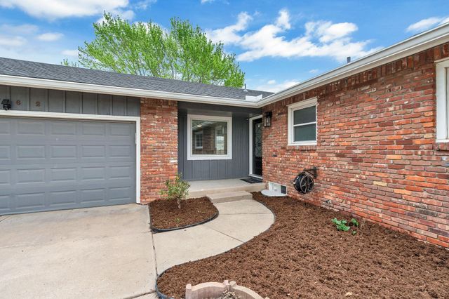 4762 N Krueger, Bel Aire, KS 67220