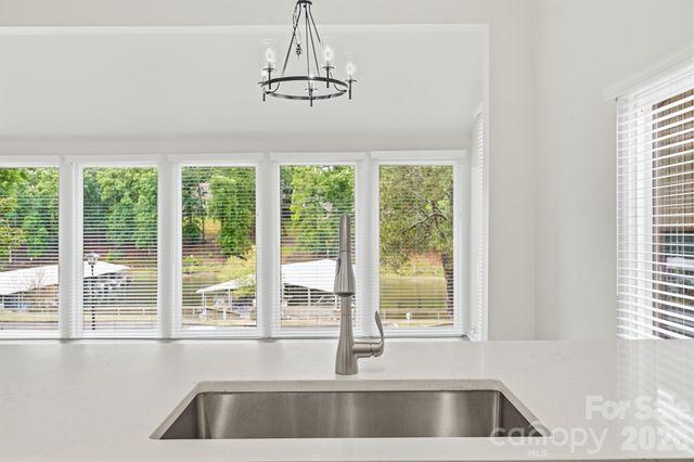 7 Marina Road, Lake Wylie, SC 29710