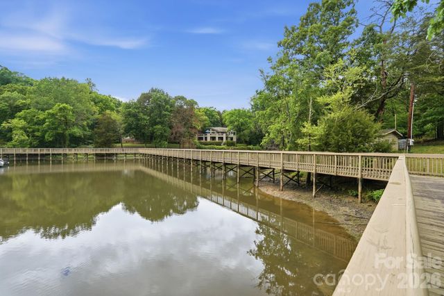 7 Marina Road, Lake Wylie, SC 29710