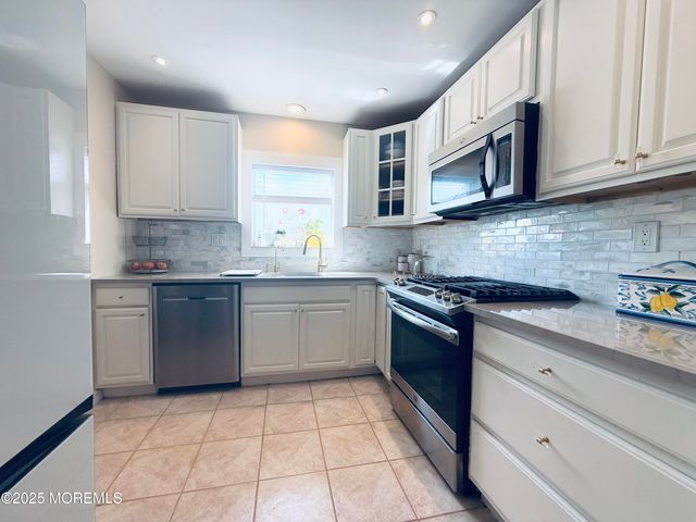 20 Long Road, Freehold, NJ 07728