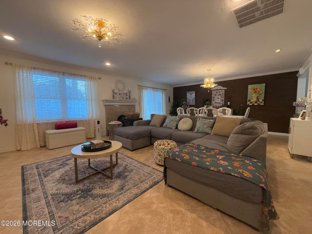 20 Long Road, Freehold, NJ 07728