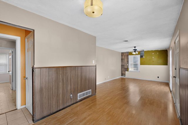 2006 S Ewing Avenue, Dallas, TX 75216